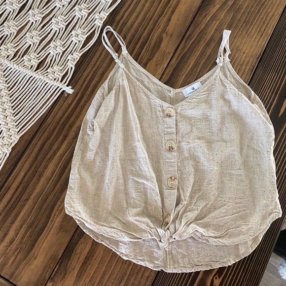 Urban Daizy Tan Button Down Tank with Tie - Picture 1 of 3